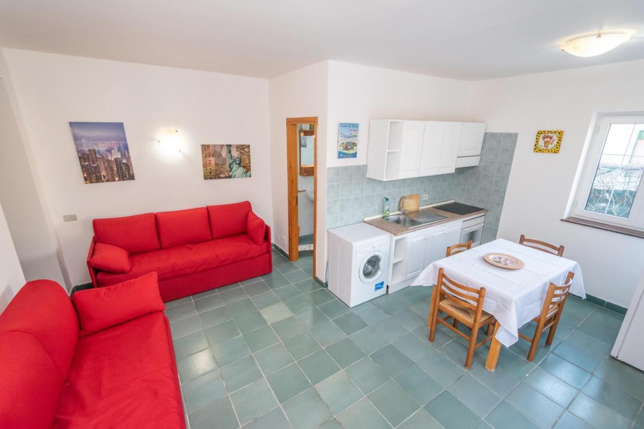 Villa Cicas Sul Mare Campofelice Di Roccella Exterior foto